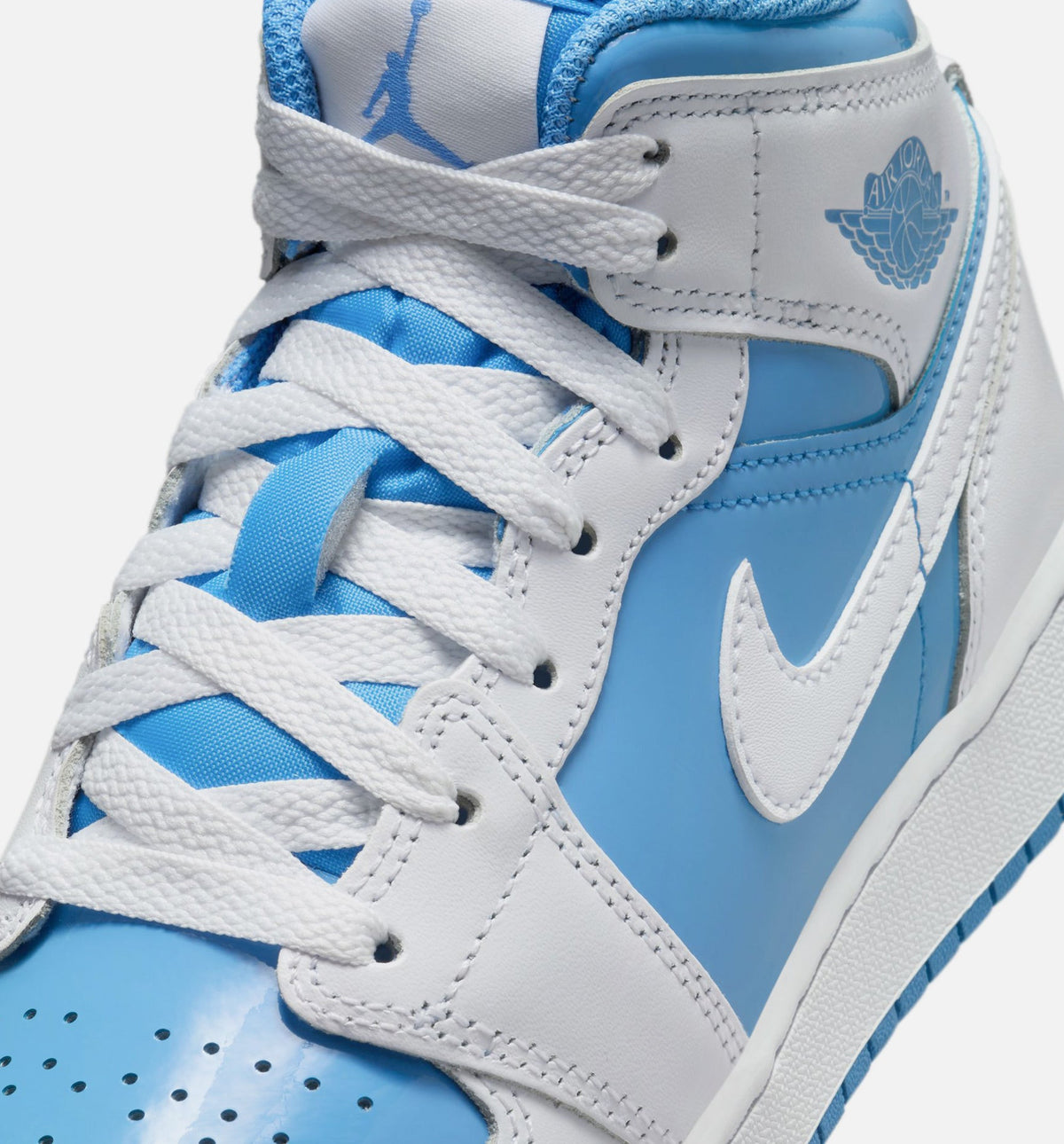 Air Jordan 1 Mid Legend Blue Grade School Sneakers - White/Legend Blue