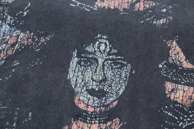 VALE USA Washed Black Graphic T-Shirt