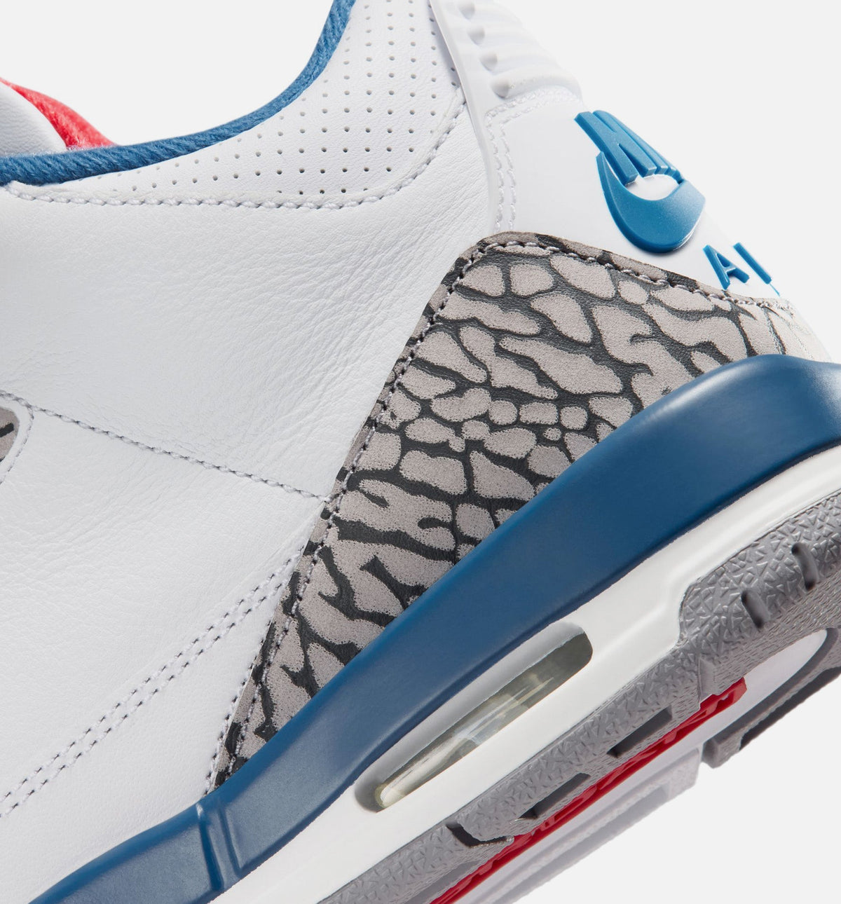 Air Jordan 3 Retro OG True Blue Big Kids' Lifestyle Shoes - White/Fire Red/True Blue