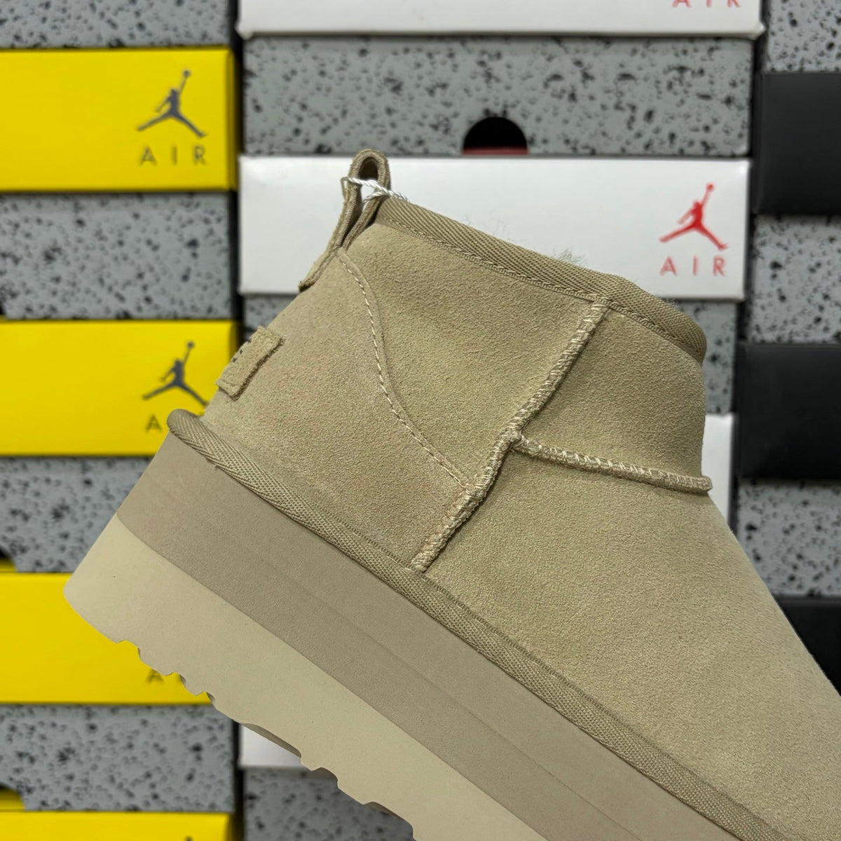 UGG Classic Ultra Mini Platform Boot – Suede Ankle Boot with Shearling Lining, Cross-Strap Lace Closure & Chunky Tonal SugarSole Platform in Sand