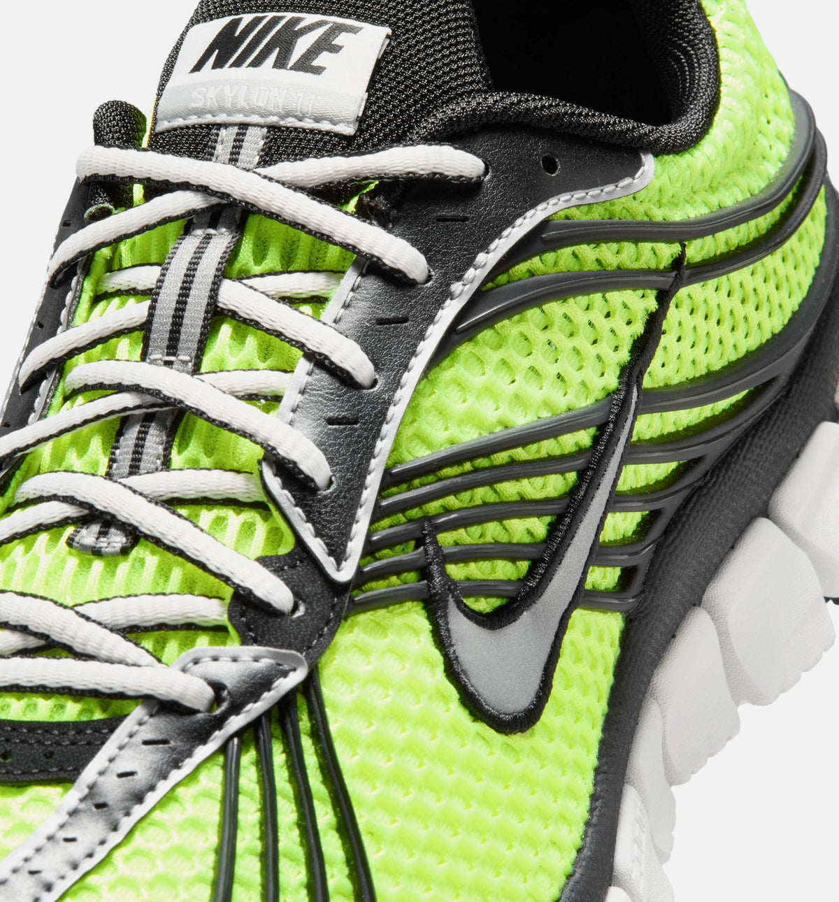 Zoom Skylon 11 Men's Running Shoes - Volt/Metallic Silver/Black/Light Smoke Grey