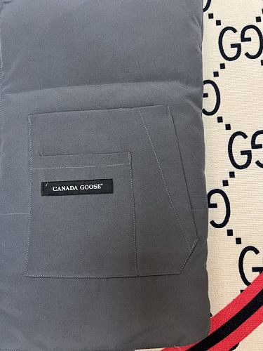 Canada Goose Charcoal Freestyle Crew Down Vest