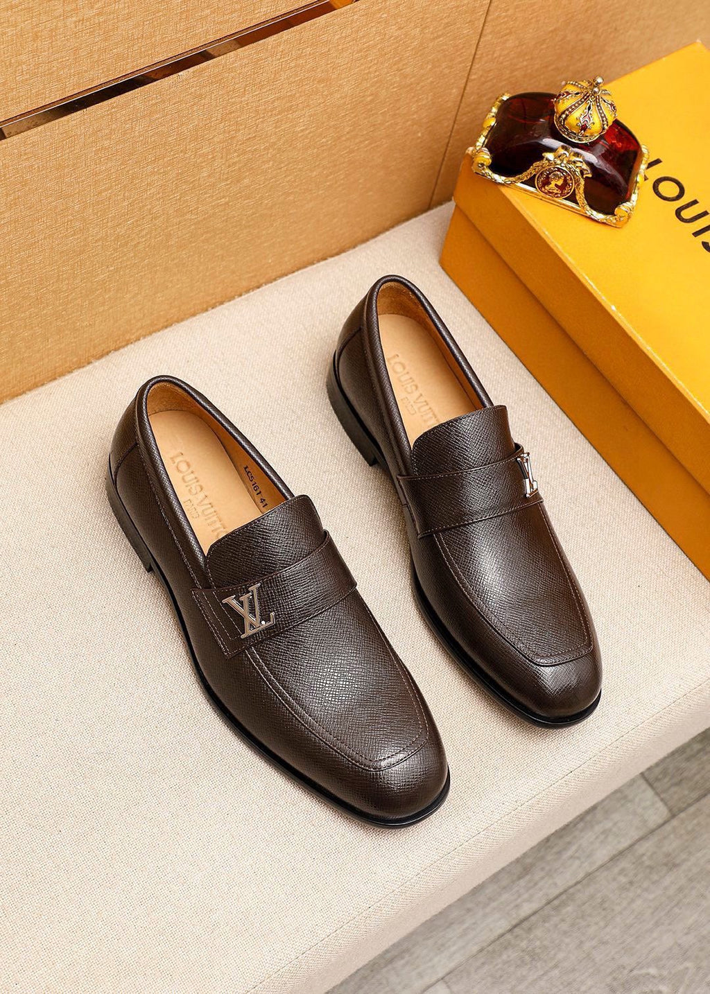 Louis Vuitton Dark Brown Textured Loafers - Leather Lining