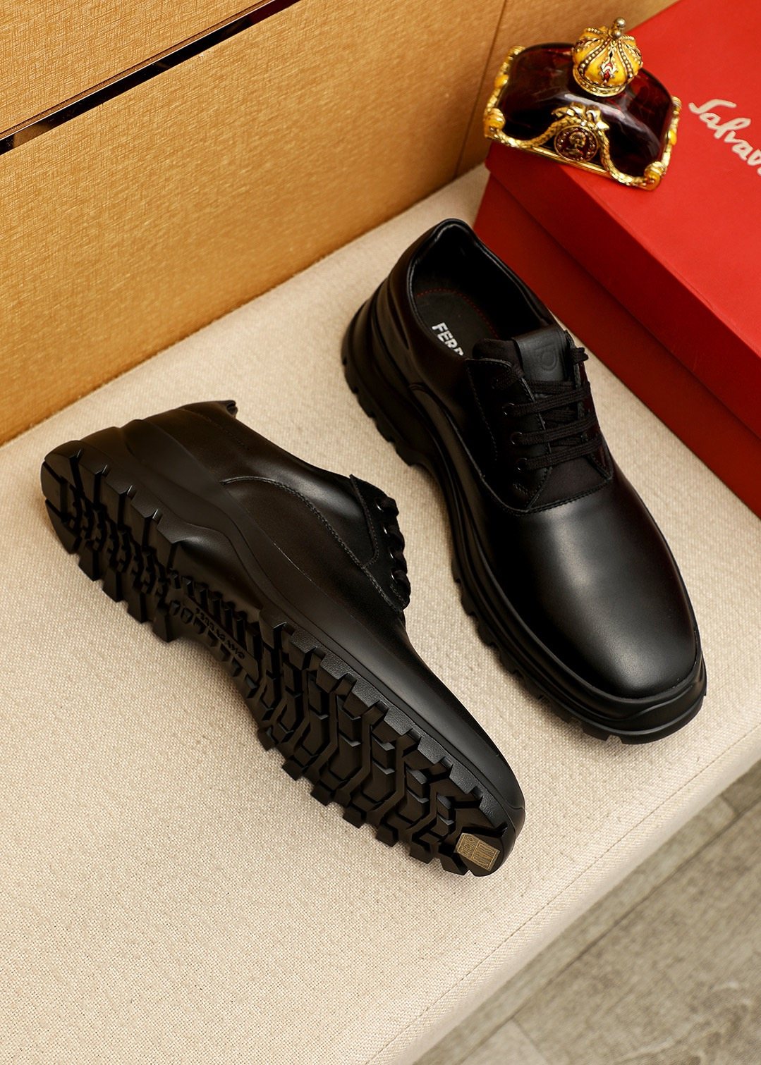 Ferragamo Black Leather Lug Sole Lace-Up Shoes