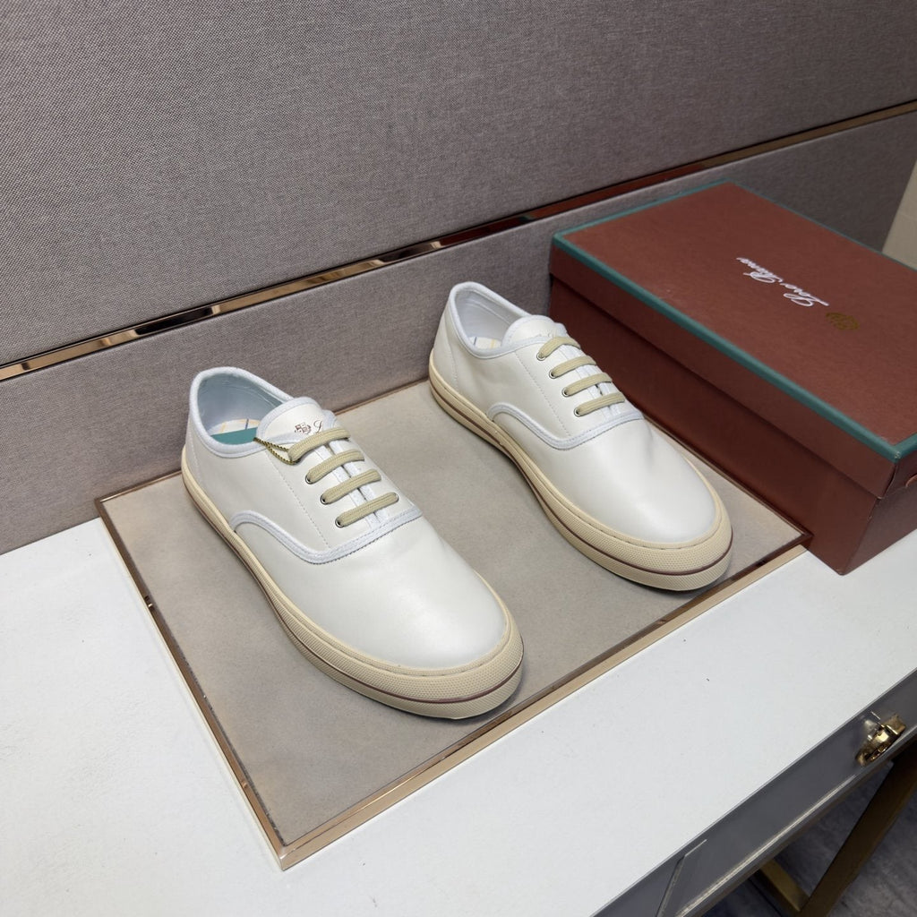 Men's Low-Top Lace-Up Sneakers