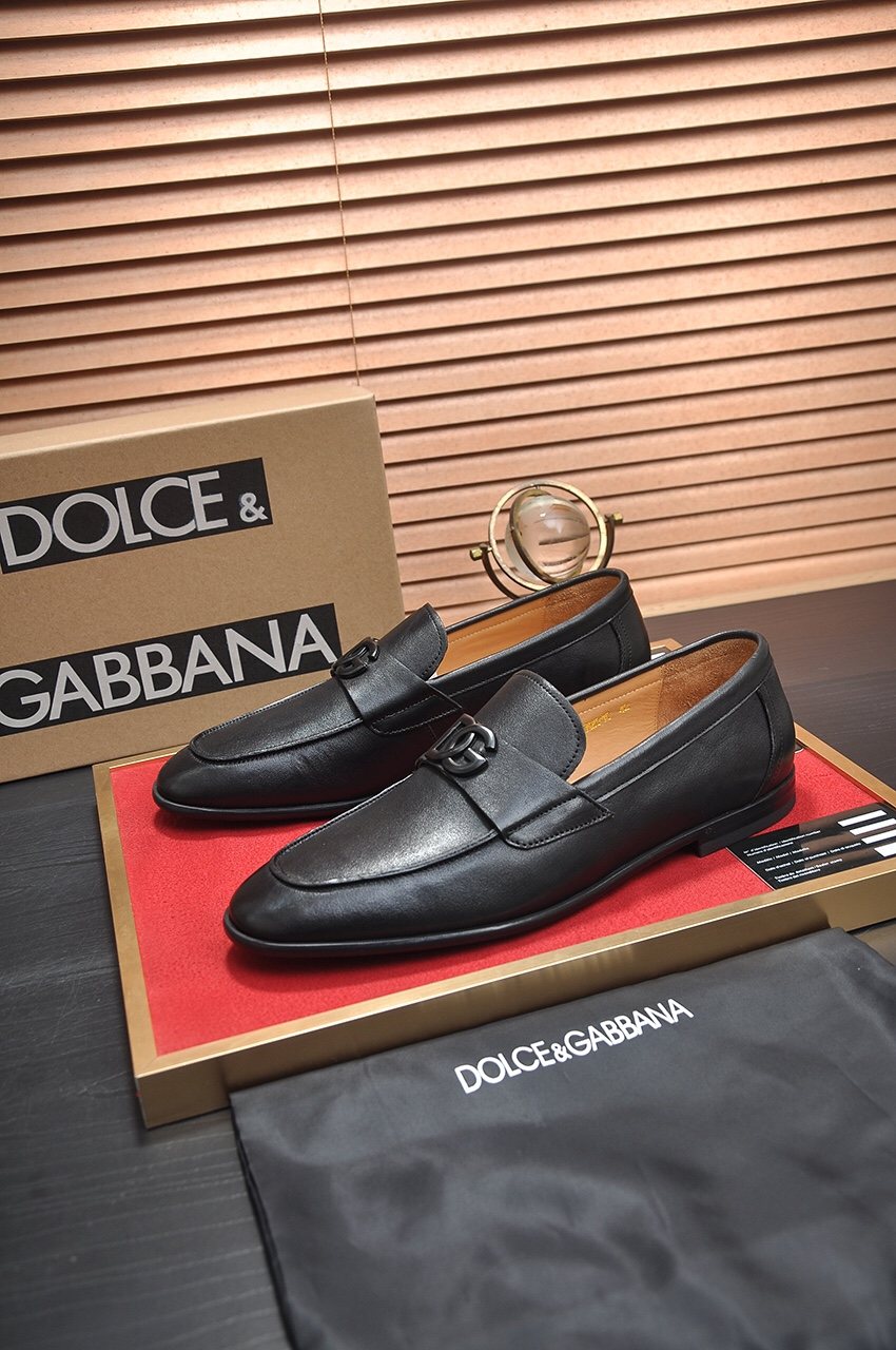 Dolce & Gabbana Bernini Buckle Loafers