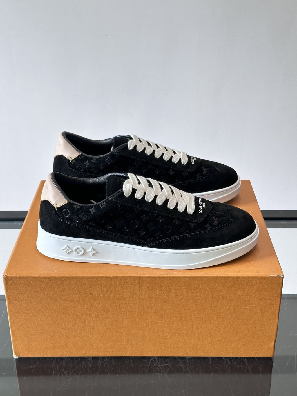 Louis Vuitton Flash Monogram Low-Top Sneakers